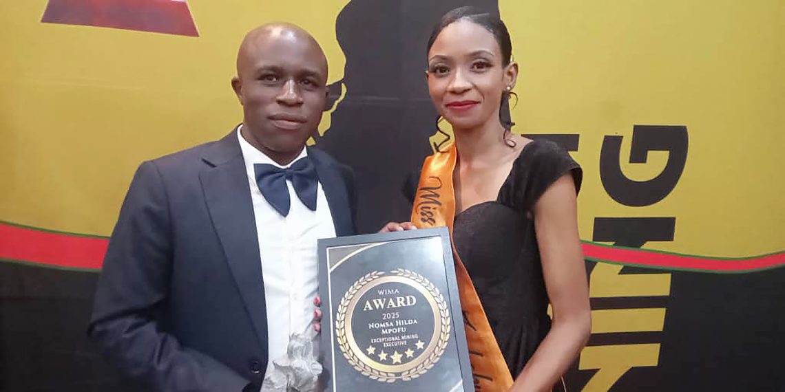 Nomsa Mpofu receives mining award at ceremony